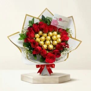 Bouquet de Rosas y Ferrero en Corazón en Bogotá | Regalo Romántico