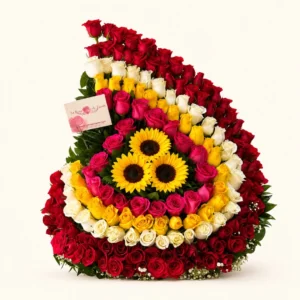 Arreglo Media Luna Rosas Bogotá - Rosas y Girasoles